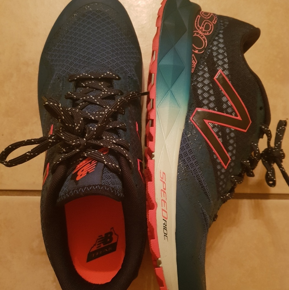 Womens size 9 New Balance